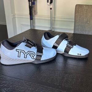 2024 TYR L-1 Lifter - Reflective Silver
(Never Worn / Brand New)